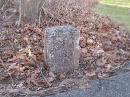 mile marker in Litchfield CT