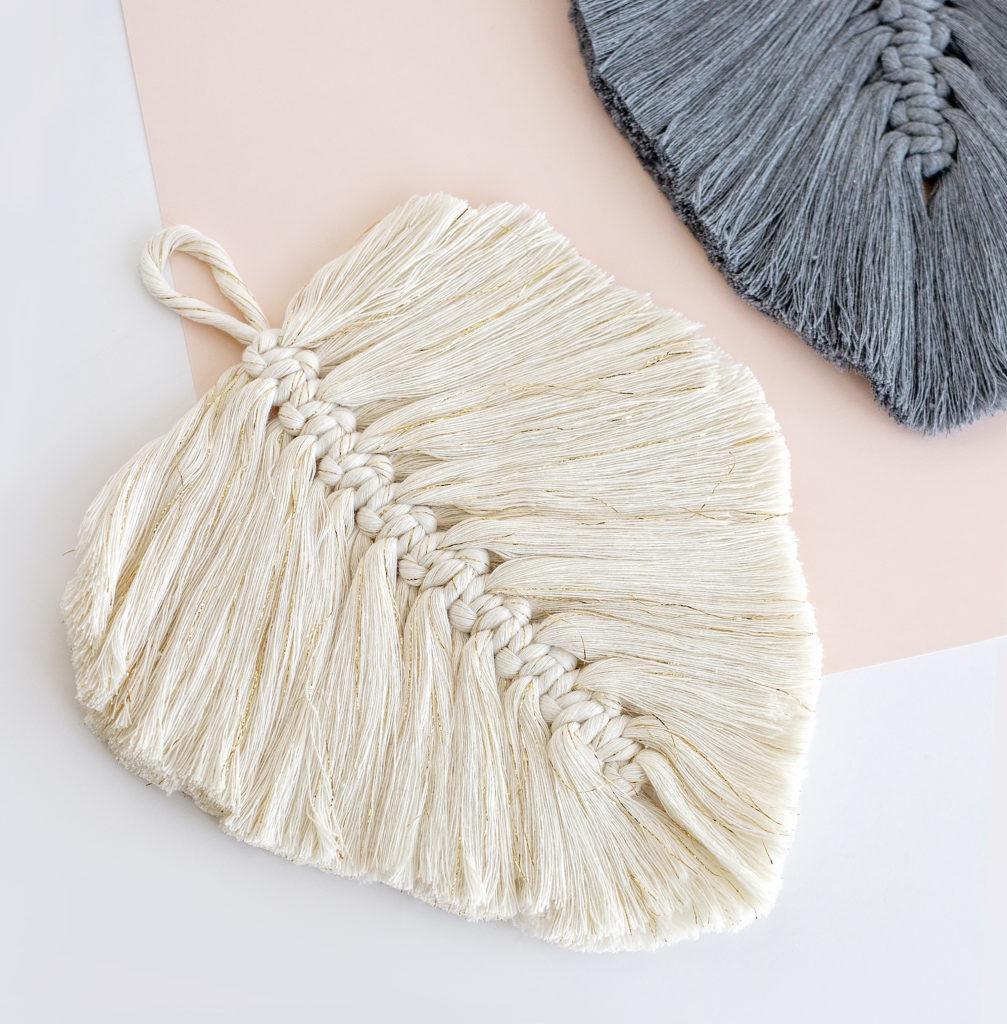 macramé feathers